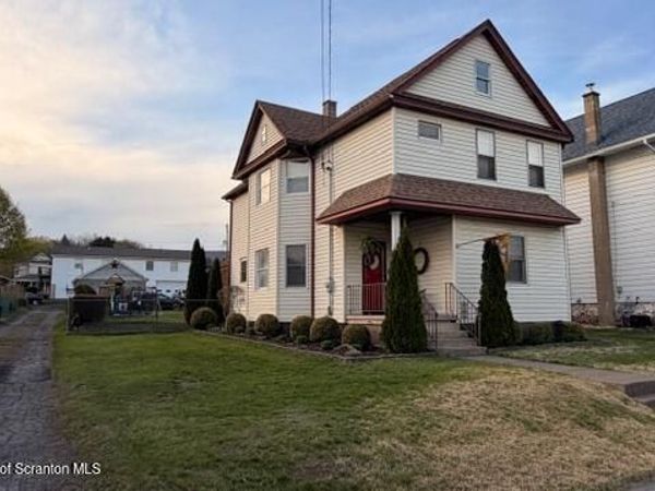 617 Morgan Street, Dickson City, PA 18519