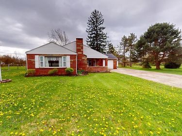 3021 Taylortown Road, Shelby, OH 44875