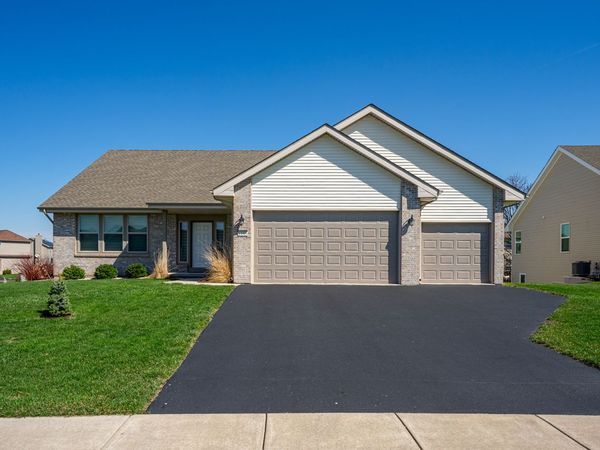 1103 Burlington Way , Davis Junction, IL 61020