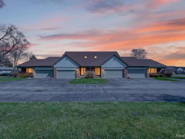 31924 Joseph Anthony Court, Warren, MI 48093