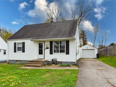 3864 Louise Street, Mogadore, OH 44260