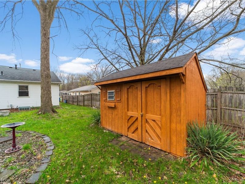 3869 Dayton Avenue, Lorain, OH 44052 Photo 33