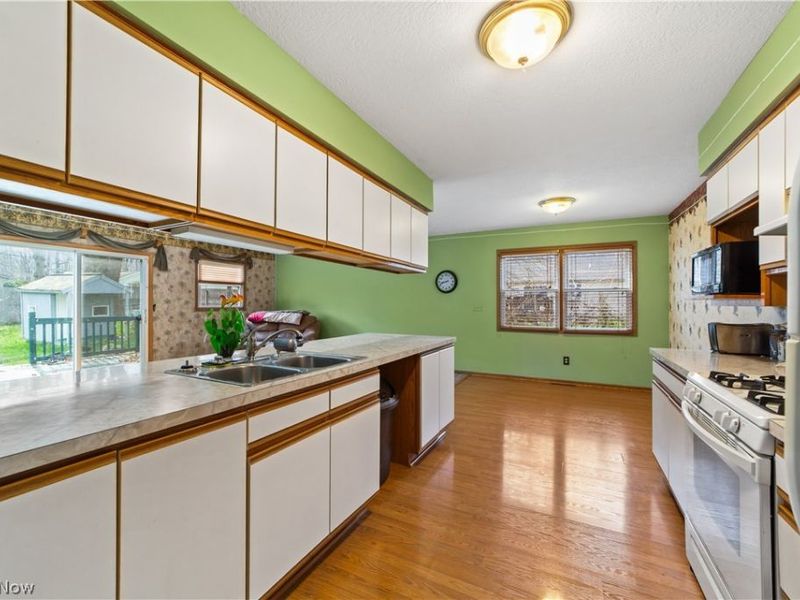 3869 Dayton Avenue, Lorain, OH 44052 Photo 7