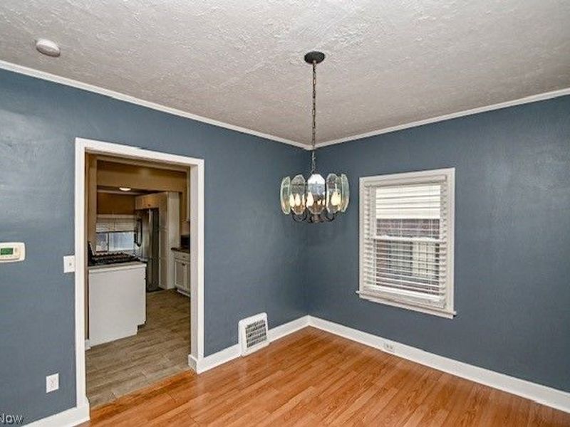 1813 Glenmount Avenue, Akron, OH 44301 Photo 10