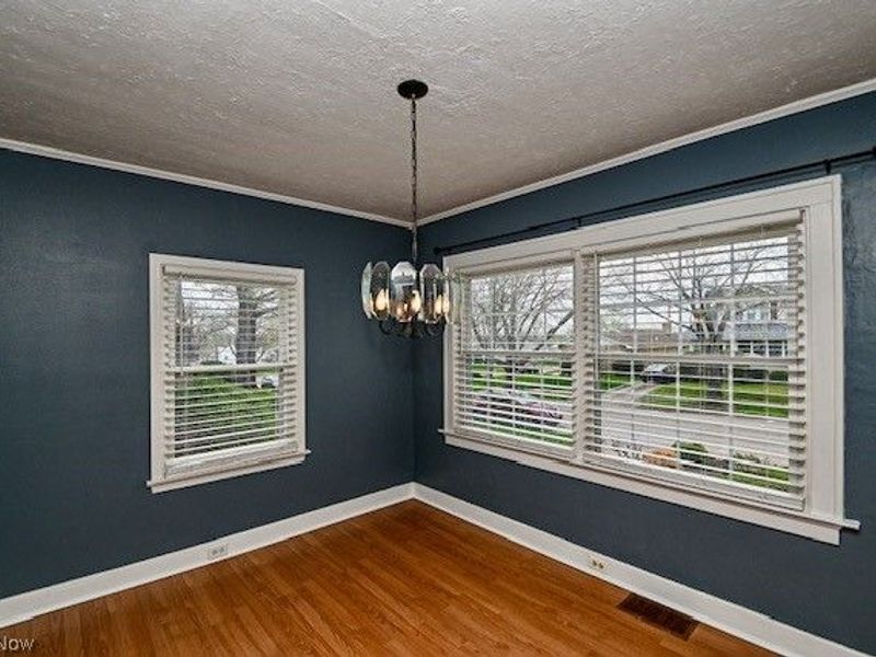 1813 Glenmount Avenue, Akron, OH 44301 Photo 11