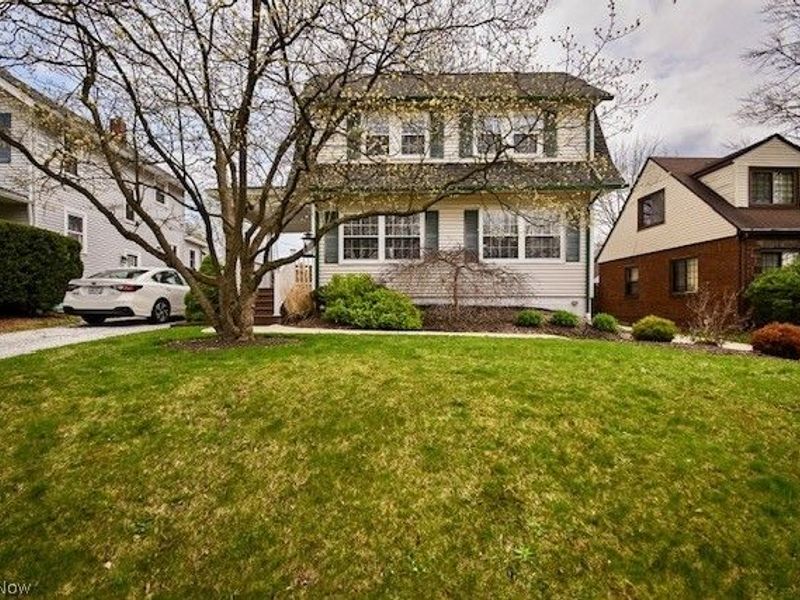 1813 Glenmount Avenue, Akron, OH 44301 Photo 2