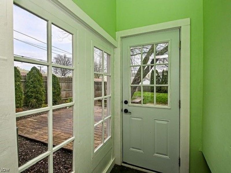 1813 Glenmount Avenue, Akron, OH 44301 Photo 28