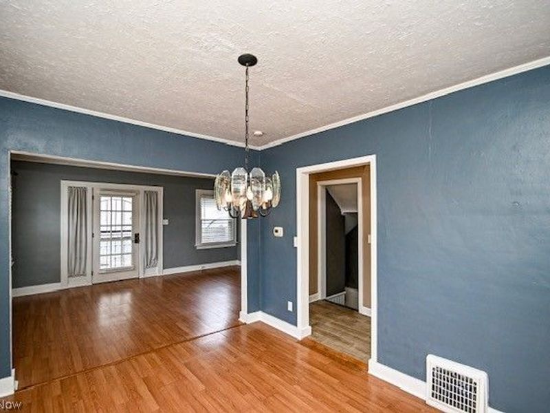 1813 Glenmount Avenue, Akron, OH 44301 Photo 8