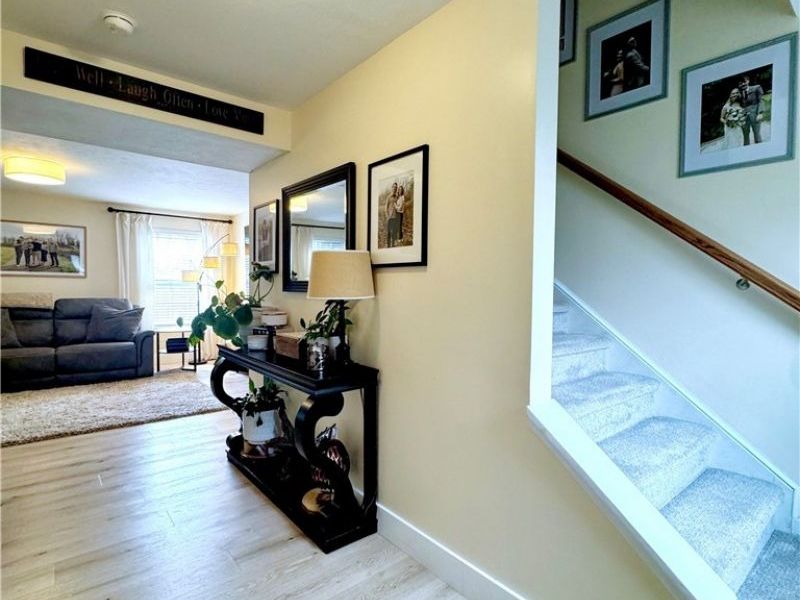 784 Millstream Run, Macedonia, OH 44056 Photo 3