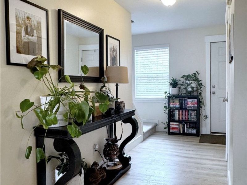 784 Millstream Run, Macedonia, OH 44056 Photo 4