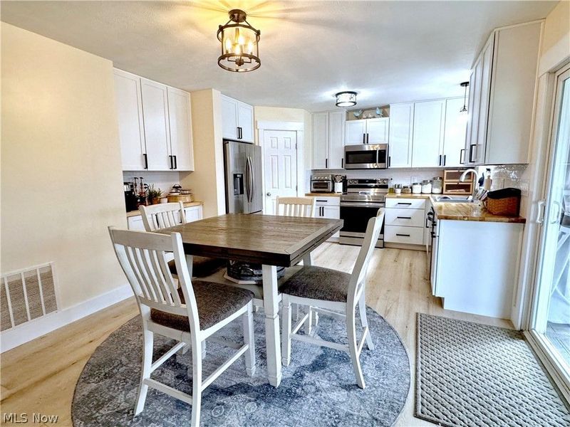 784 Millstream Run, Macedonia, OH 44056 Photo 9