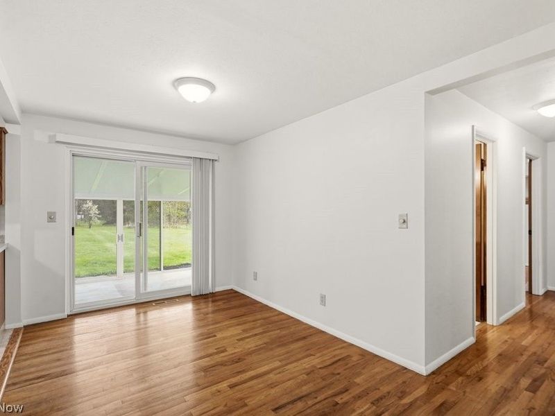 513 Lynnview Drive , Sagamore Hills, OH 44067 Photo 10