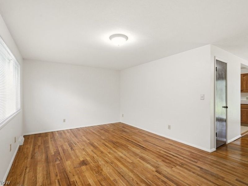 513 Lynnview Drive , Sagamore Hills, OH 44067 Photo 2