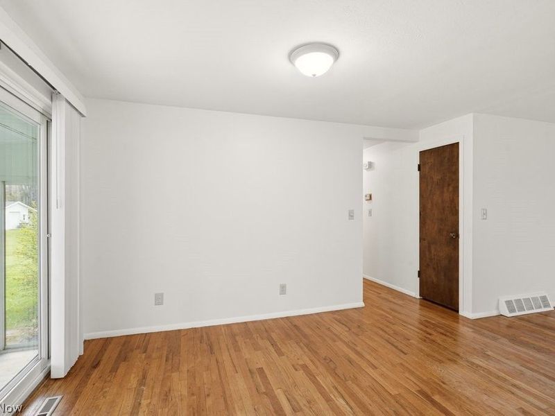 513 Lynnview Drive , Sagamore Hills, OH 44067 Photo 9