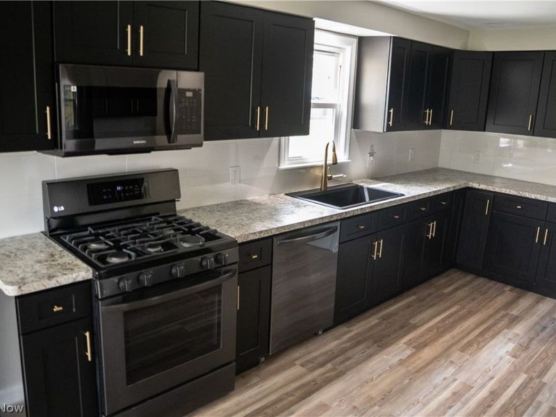 6666 Clingan Road, Poland, OH 44514 Photo 14