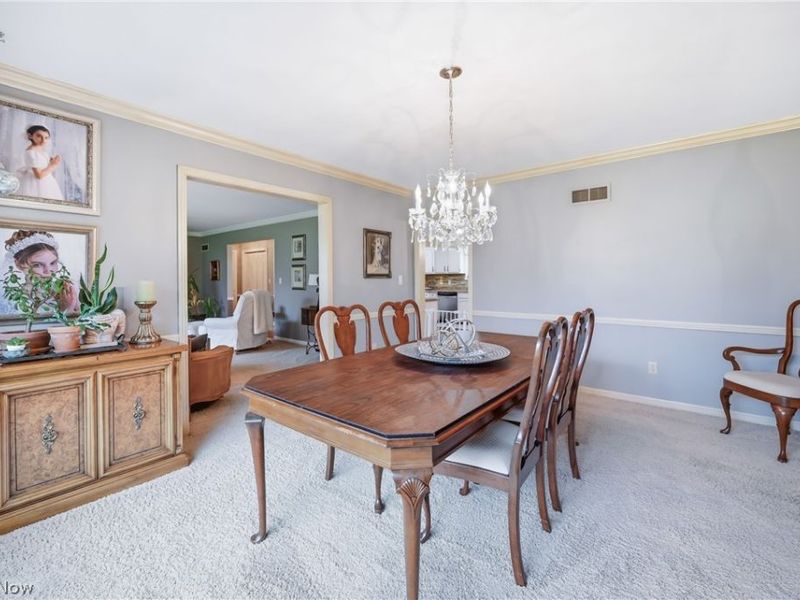 1364 Saint Albans Drive, Youngstown, OH 44511 Photo 14