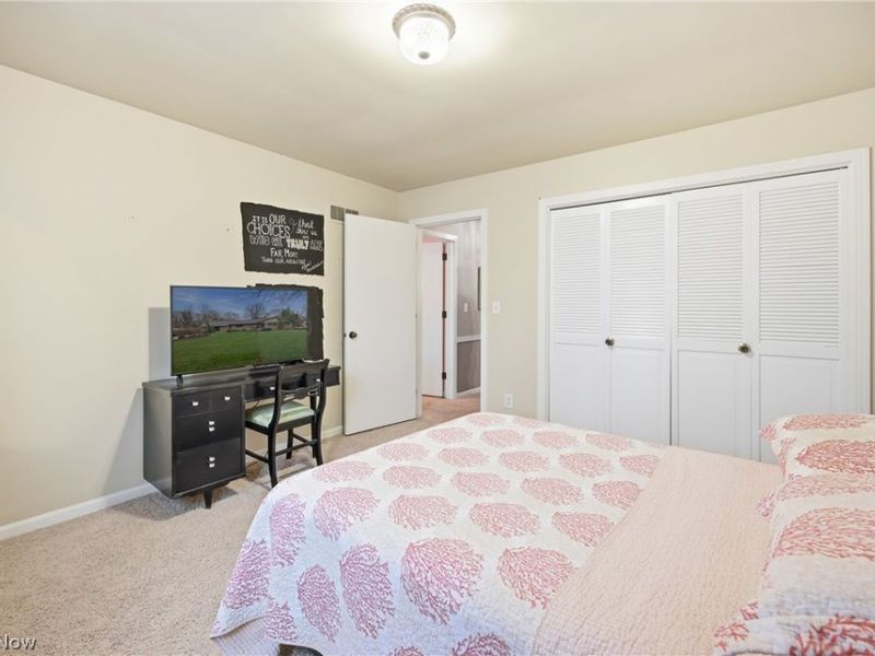 1364 Saint Albans Drive, Youngstown, OH 44511 Photo 33