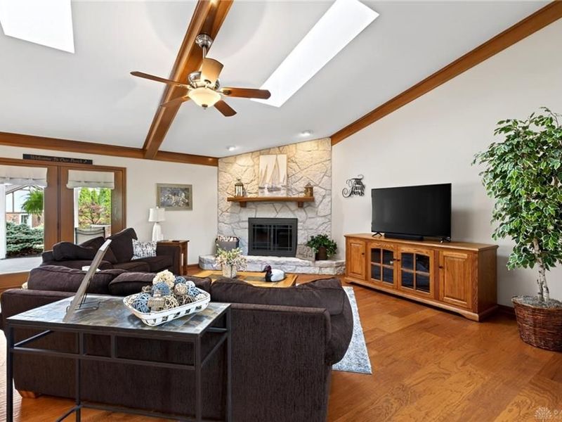 2151 Vienna Parkway, Miami Township, OH 45459 Photo 7