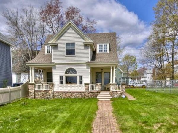 28 Saco Avenue, Old Orchard Beach, ME 04064