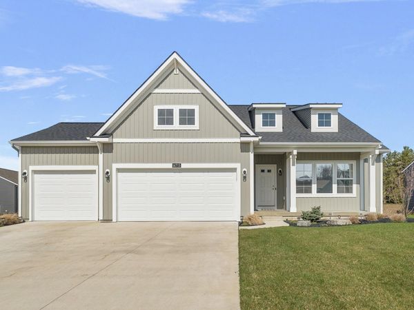 14715 Windway Drive, Grand Haven, MI 49417