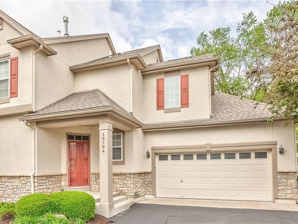 16164 Linden Street, Overland Park, KS 66085