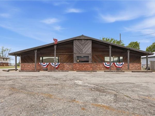 2447 Military Avenue, Baxter Springs, KS 66713