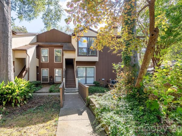 7309 Winery Lane , Charlotte, NC 28227