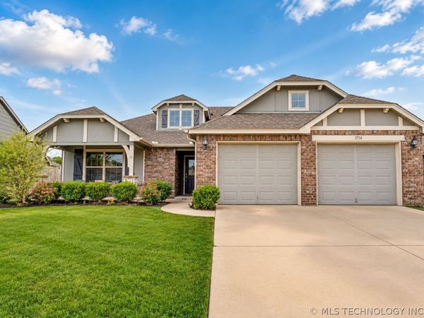 3734 E 144th Street S, Bixby, OK 74008