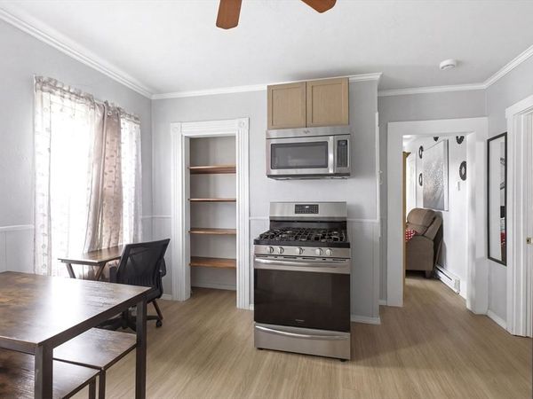 81 Ward St, Worcester, MA 01610