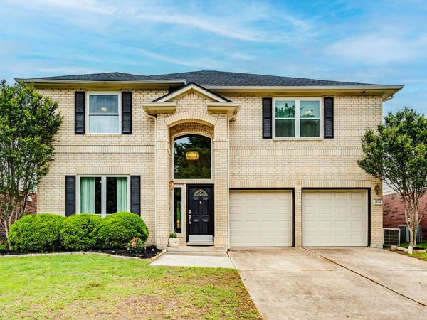 1608 War Horse LN, Round Rock, TX 78664