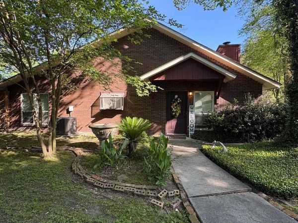2451 Aubin Ln, Unit #2451, Baton Rouge, LA 70816