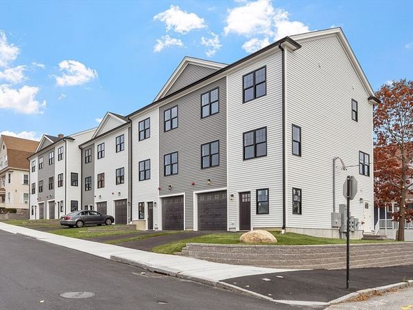 10 Windsor Street, Unit A, Worcester, MA 01605