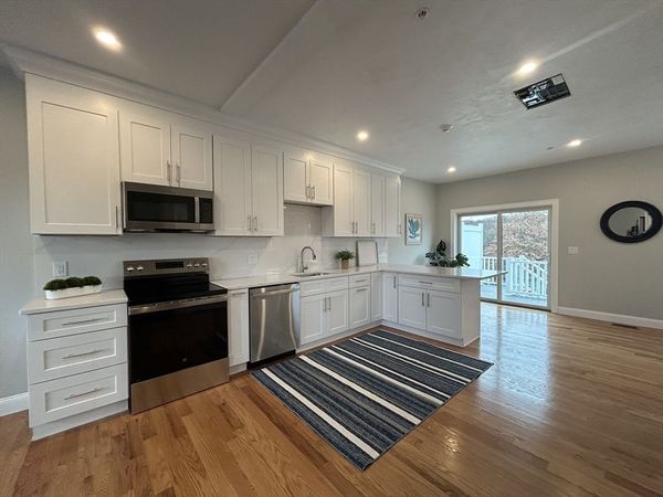 10 Windsor Street, Unit A, Worcester, MA 01605