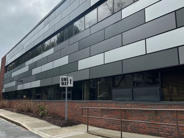 231 Sutton St, Unit 2K, North Andover, MA 01845