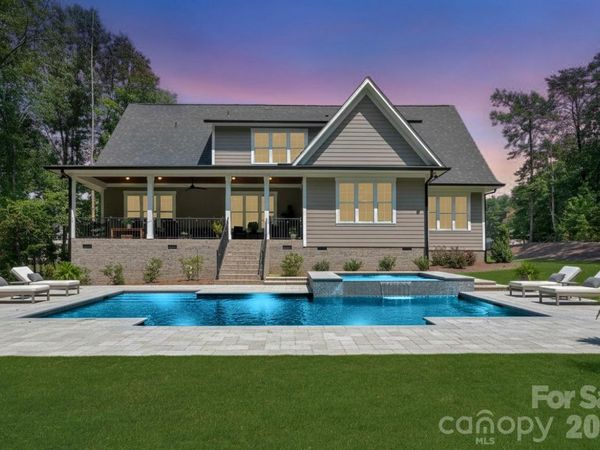 859 Irish Creek Drive, Landis, NC 28088