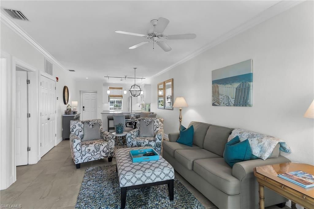 140 Palm St , Unit 403, Marco Island, FL 34145 Photo