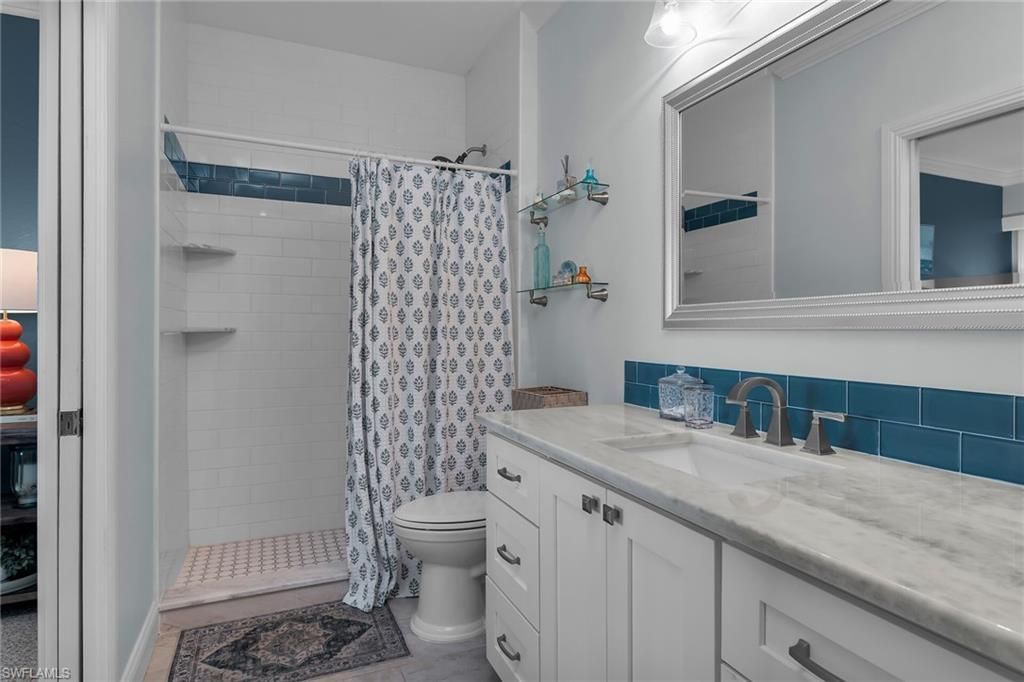 140 Palm St , Unit 403, Marco Island, FL 34145 Photo