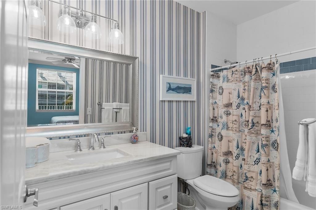 140 Palm St , Unit 403, Marco Island, FL 34145 Photo