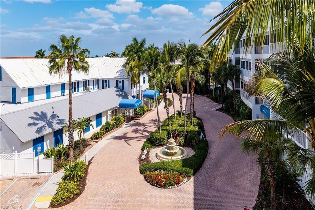 140 Palm St , Unit 403, Marco Island, FL 34145 Photo