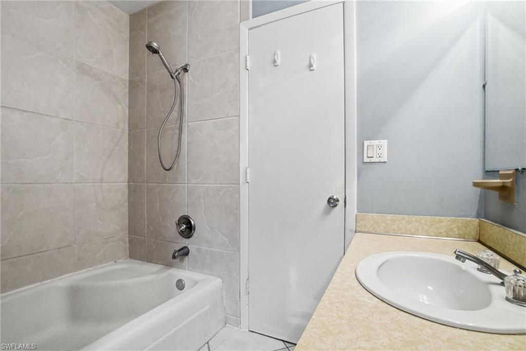 178 Bermuda Rd , Marco Island, FL 34145 Photo