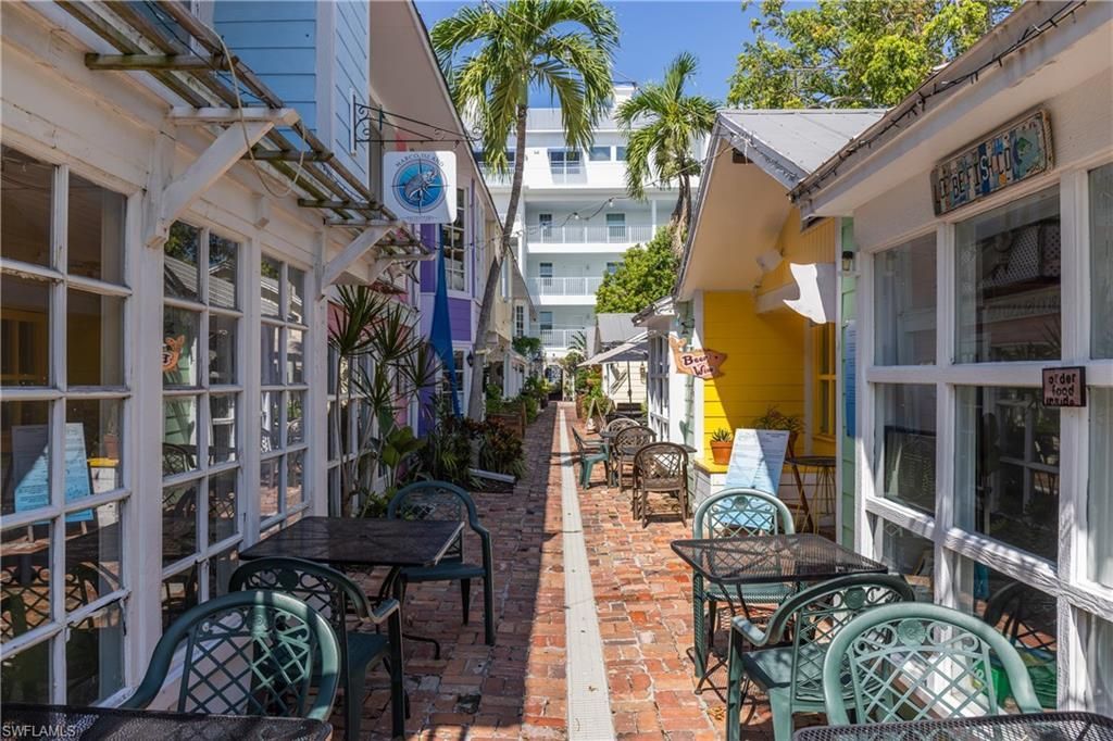 178 Bermuda Rd , Marco Island, FL 34145 Photo