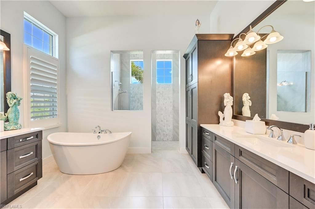 14338 Laguna Springs Ln , Naples, FL 34114 Photo