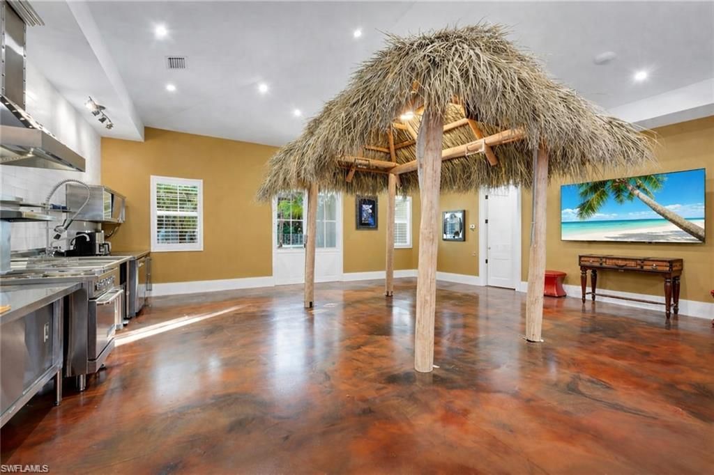 2401 Coach House Ln , Naples, FL 34105 Photo