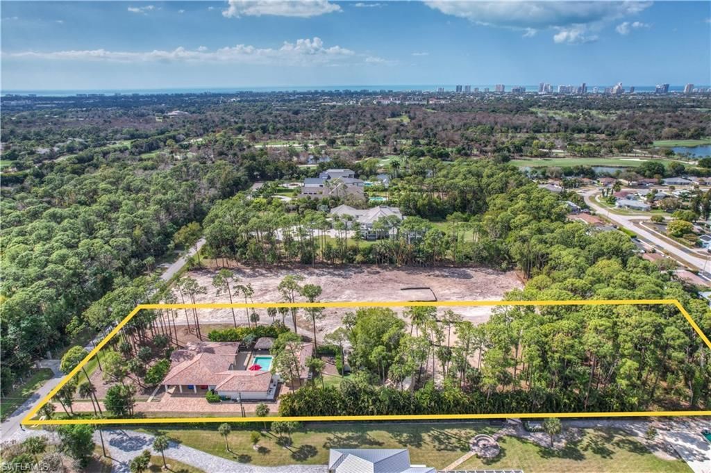 2401 Coach House Ln , Naples, FL 34105 Photo