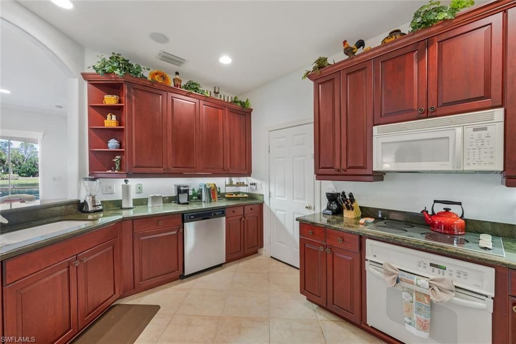 2625 Estrella Ct, Unit 15-1, Naples, FL 34109 Photo