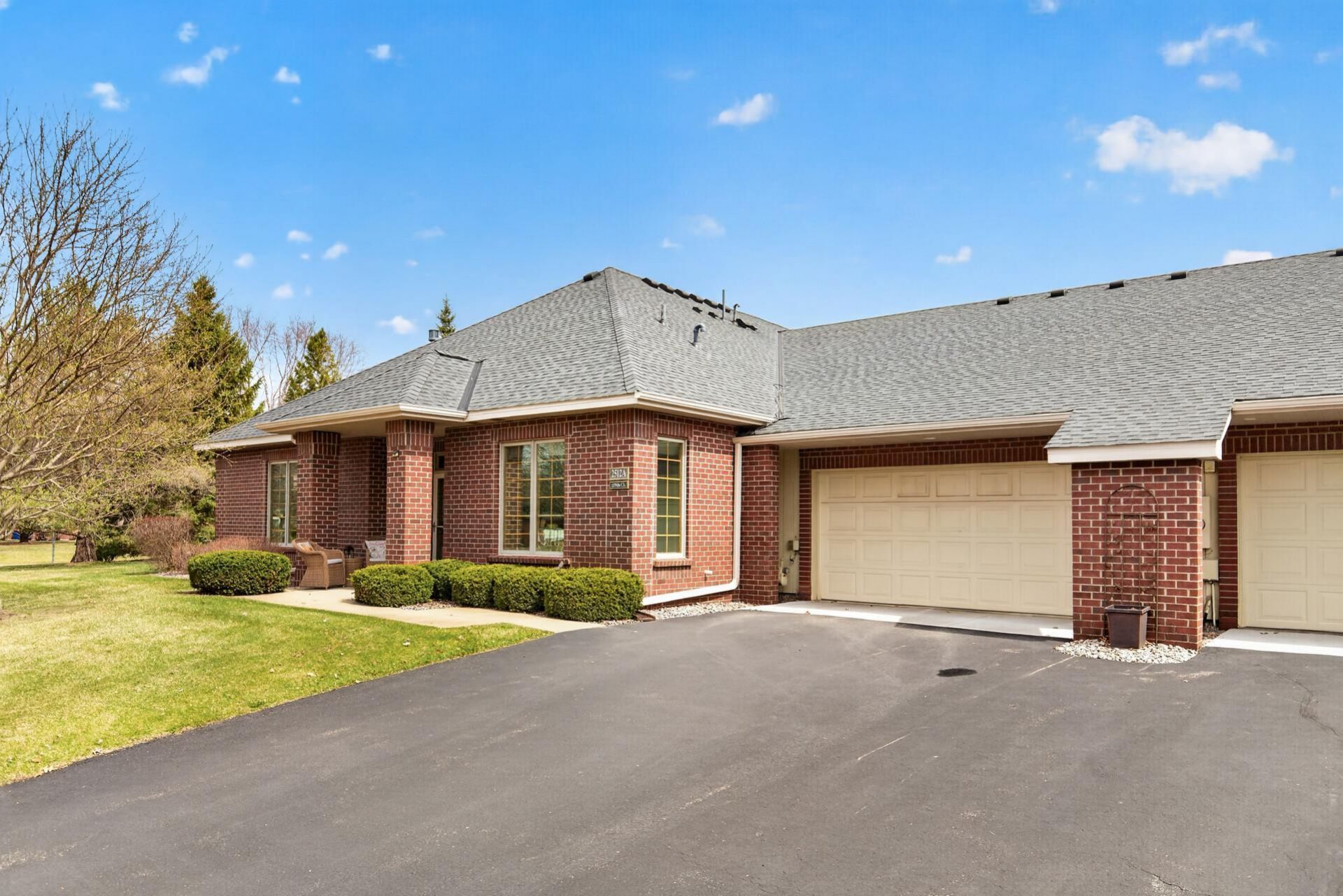 2512 119th Court NE, Blaine, MN 55449