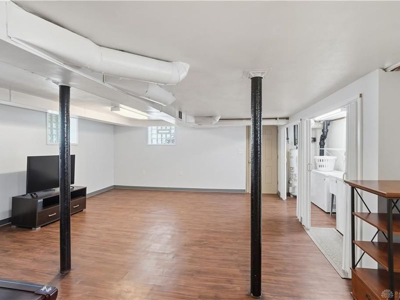 3933 Delmar Avenue, Cincinnati, OH 45211 Photo 33