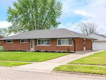 4390 Mahler Drive, Huber Heights, OH 45424