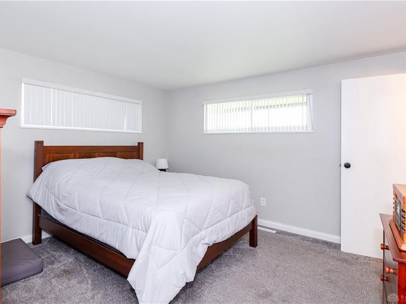 4390 Mahler Drive, Huber Heights, OH 45424 Photo 16