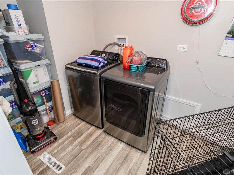 4390 Mahler Drive, Huber Heights, OH 45424 Photo 32